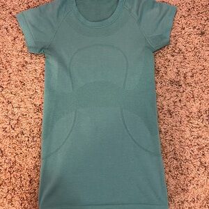 LULULEMON SWIFTLY TECH